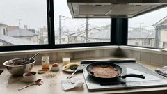 砂糖も小麦粉も使わないのに、ちゃんと甘い――オーツ×ココアの軽やかクレープのコツ